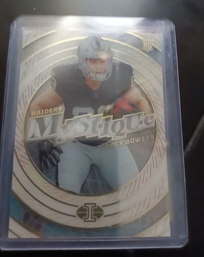 2024 Panini Illusions Mystique #7 Brock Bowers — front