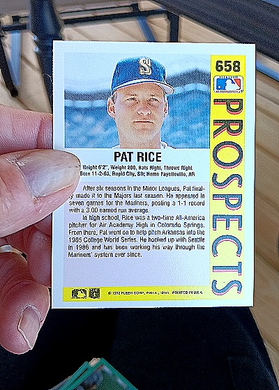 1992 Fleer #658 Pat Rice — back