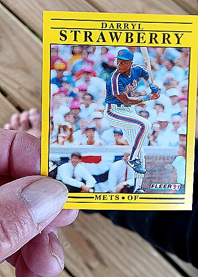 1991 Fleer #161 Darryl Strawberry — front