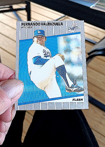1989 Fleer #76 Fernando Valenzuela — front