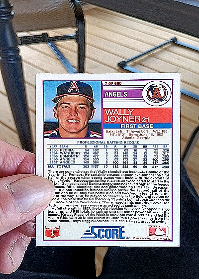 1989 Score #7 Wally Joyner — back