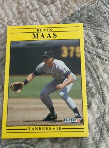 1991 Fleer #672 Kevin Maas — front