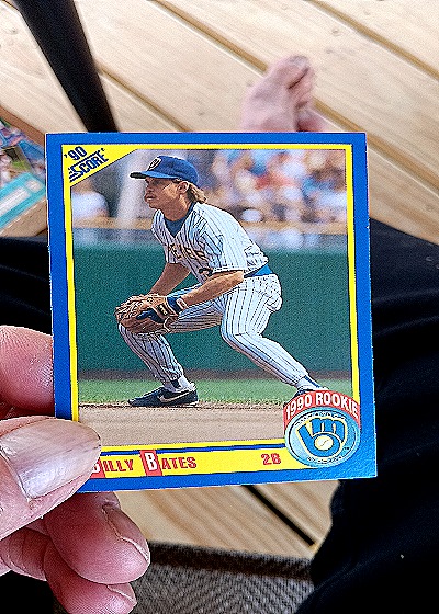 1990 Score #608 Billy Bates — front