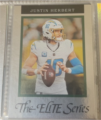 2024 Panini Donruss Elite The Elite Series #15 Justin Herbert — front