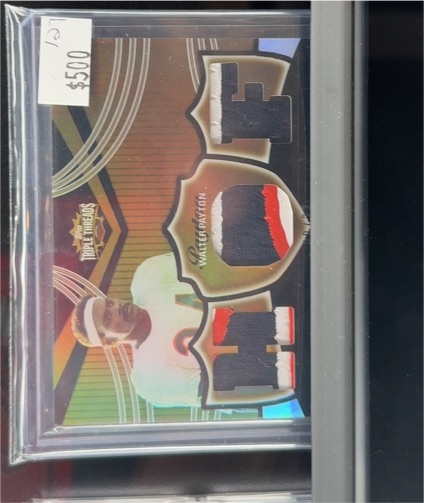 2006 Topps Triple Threads Relics #TTR-122 Walter Payton — front