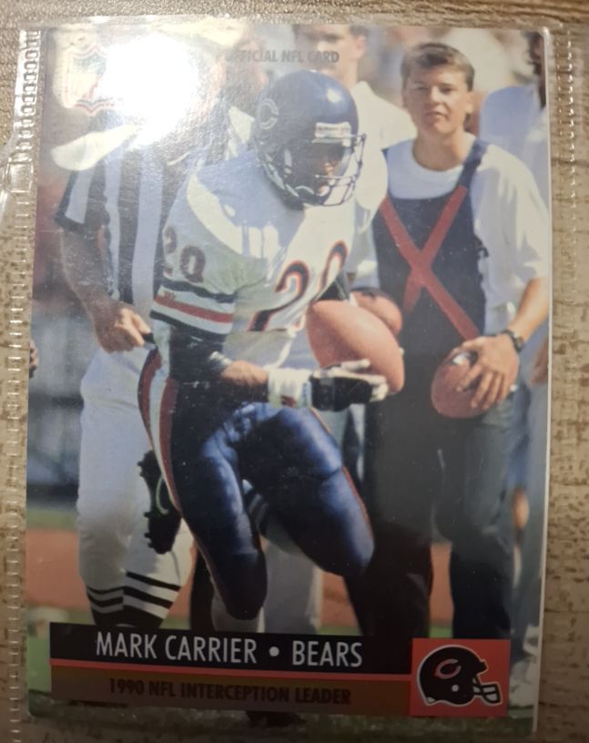 1991 Pro Set #18 Mark Carrier — front