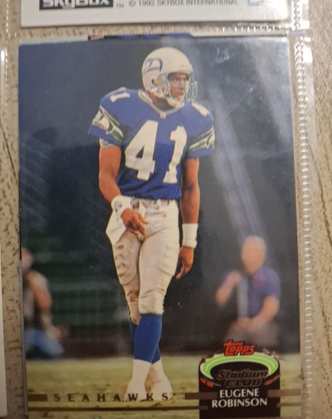 1992 Topps Stadium Club #46 Eugene Robinson — front