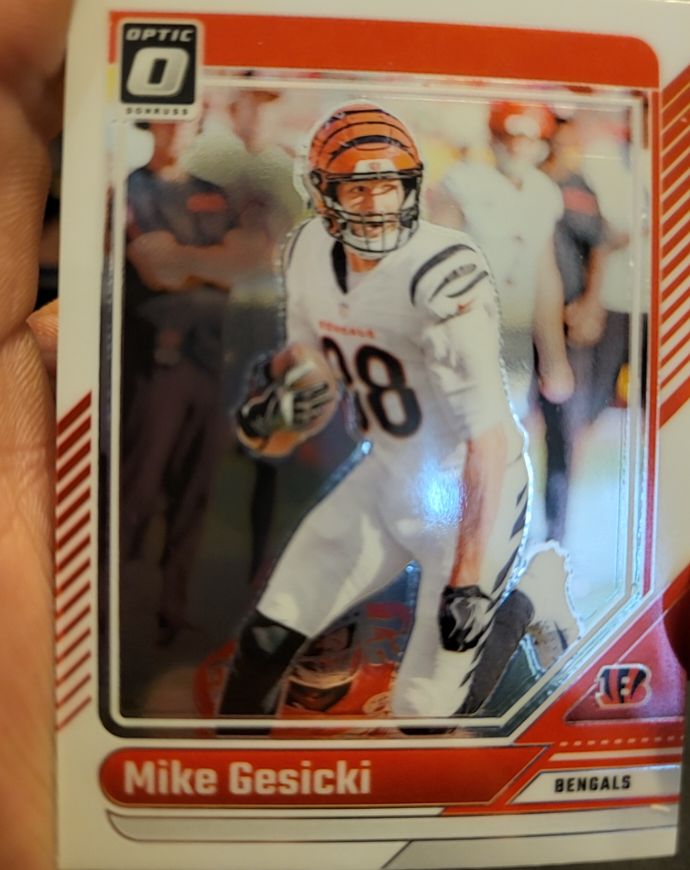 2024 Panini Donruss Optic #42 Mike Gesicki — front