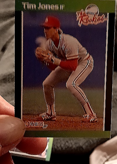 1992 Leaf Black Gold #28 Tim Jones II — front