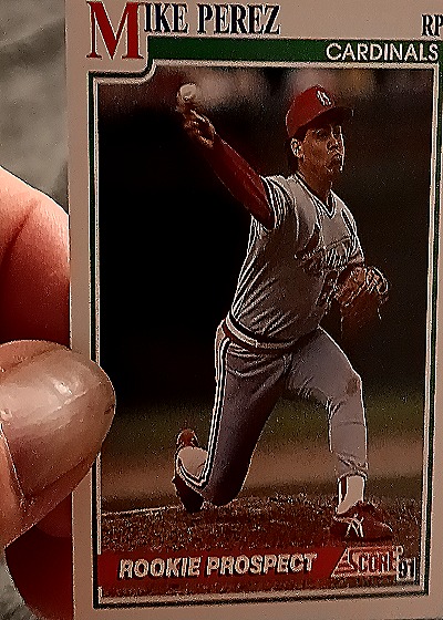 1987 Topps #758 Mike Perez — front