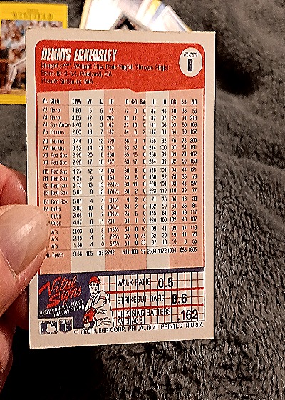 1990 Fleer #8 Dennis Eckersley — back