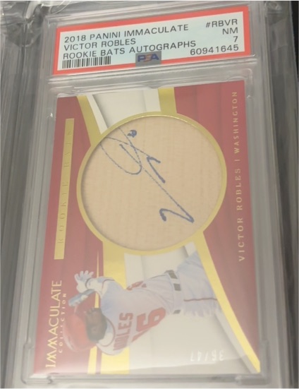 2018 Panini Immaculate #RBVR Victor Robles Rookie Bats Autographs — front