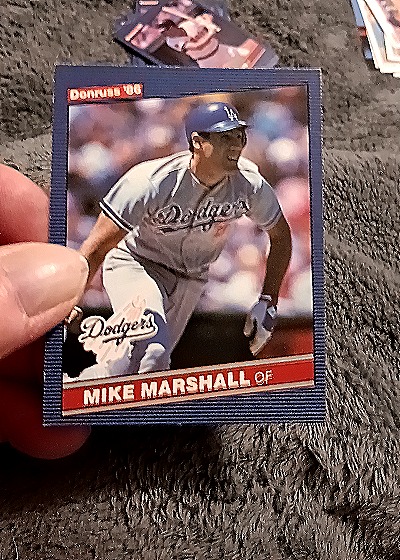 1986 Donruss #52 Mike Marshall — front