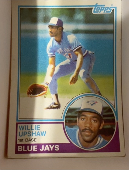 1983 Topps #556 Willie Upshaw — front