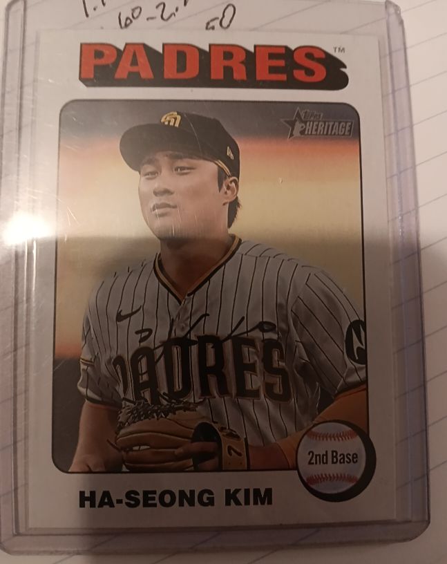 2024 Topps Heritage #417 Ha-Seong Kim — front