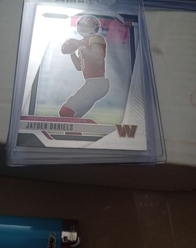 2024 Panini Prizm #347 Jayden Daniels — front