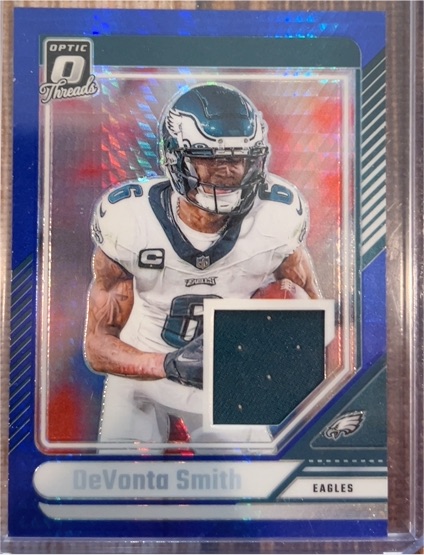 2024 Donruss Optic Threads #DTB-DSH DeVonta Smith Blue Hyper — front