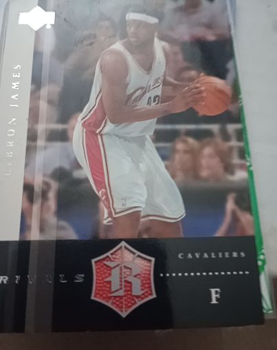 2004 Upper Deck Rivals #10 LeBron James — front