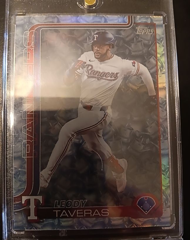 2025 Topps Series 1 #50 Leody Taveras — front