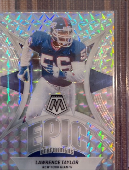 2024 Panini Mosaic Epic Performers #EP-LT Lawrence Taylor — front