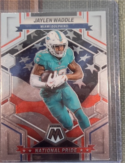 2023 Panini Mosaic #269 Jaylen Waddle — front