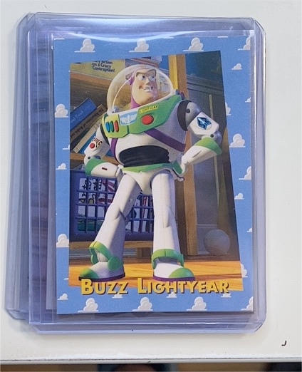 1995 Skybox Toy Story #32 Buzz Lightyear — front
