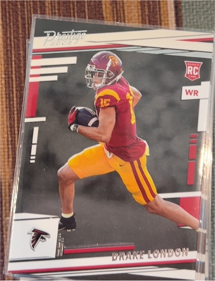 2022 Panini Prestige #309 Drake London — front