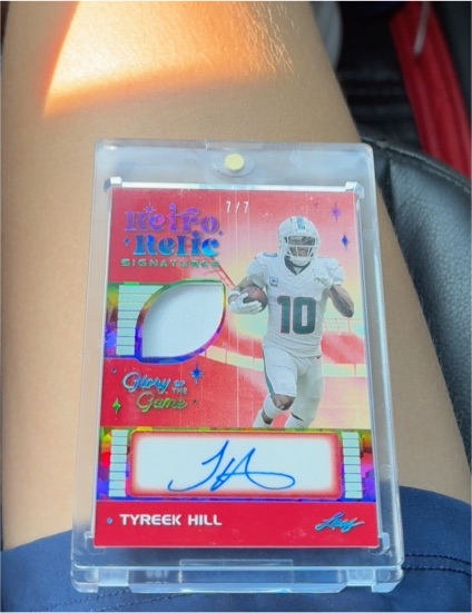 2025 Leaf Glory of the Game Retro Relic Signatures #RS-TH1 Tyreek Hill — front