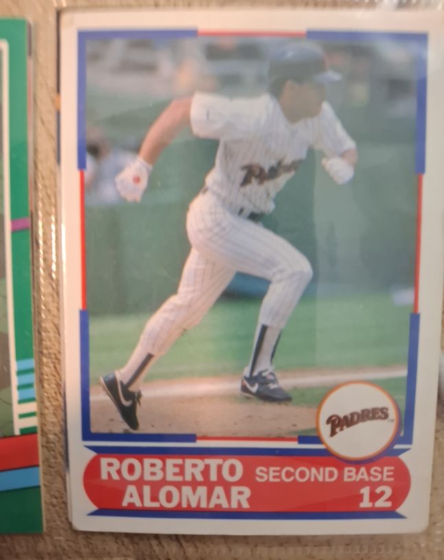 1989 Score Young Superstars #28 Roberto Alomar — front
