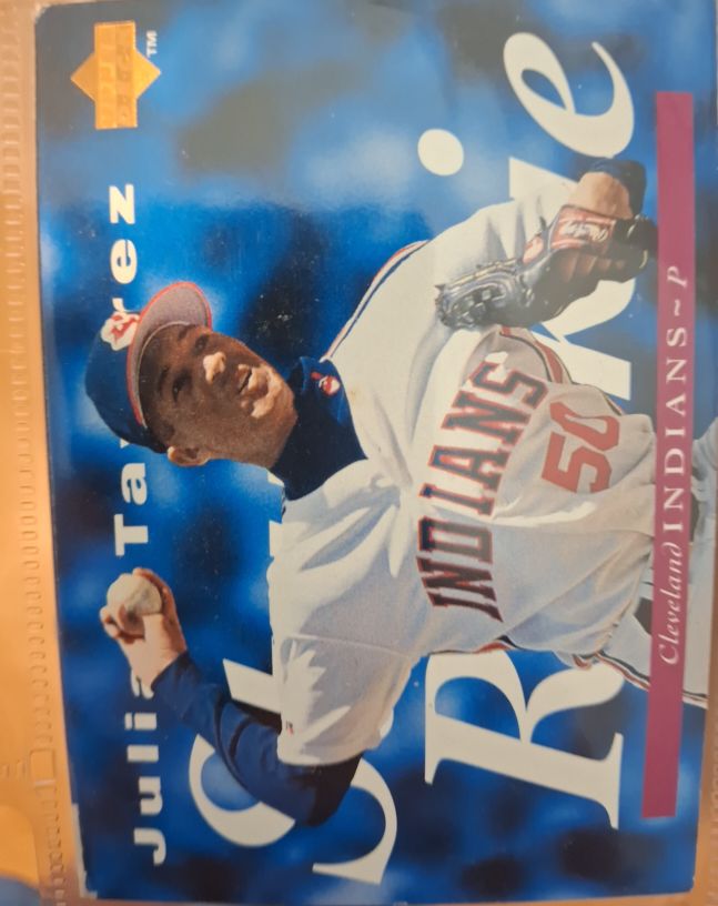 1995 Upper Deck #221 Julian Tavarez — front