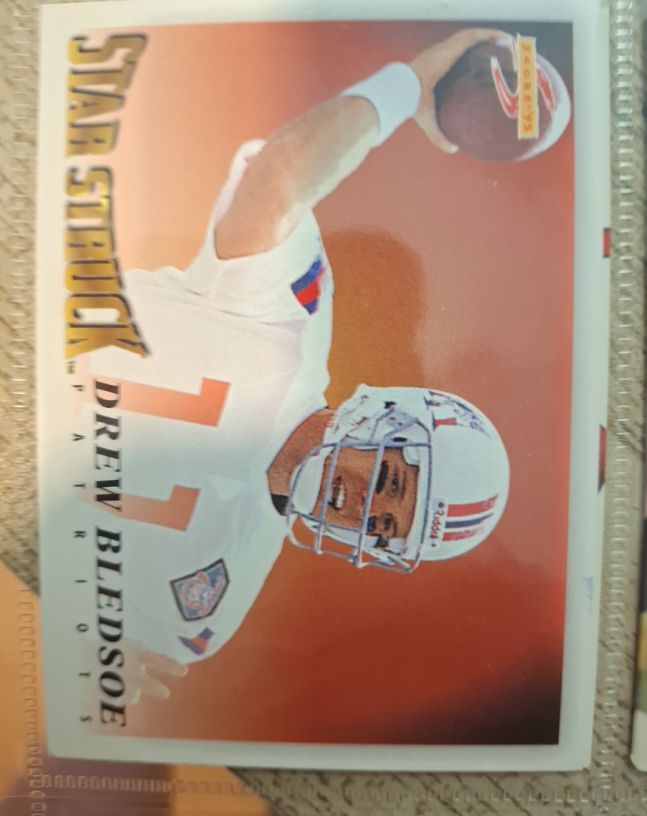 1995 Score #210 Drew Bledsoe New England Patriots — front