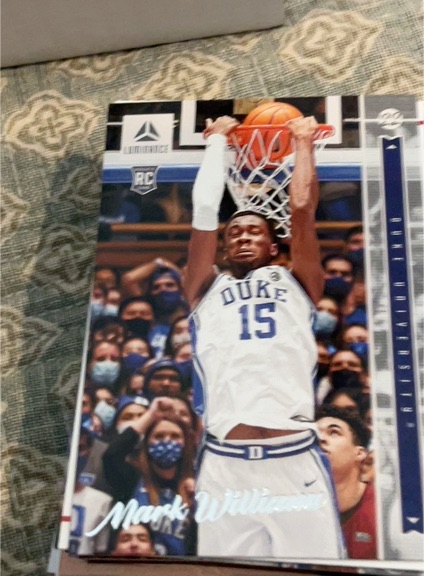 2022 Panini Chronicles Draft Picks Luminance #10 Mark Williams RC Duke Blue Devils — front