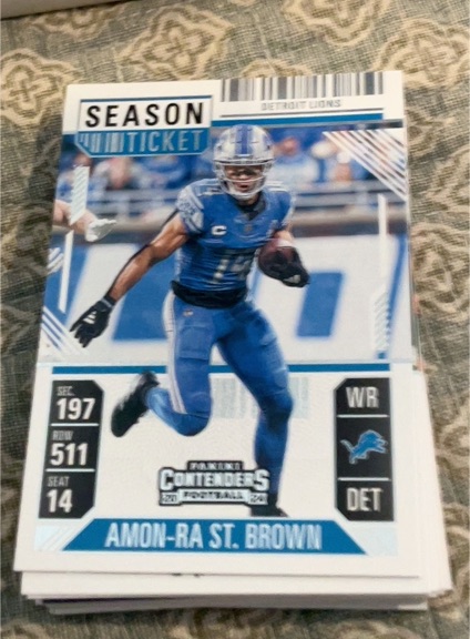 2024 Panini Contenders Season Ticket #33 Amon-Ra St. Brown — front