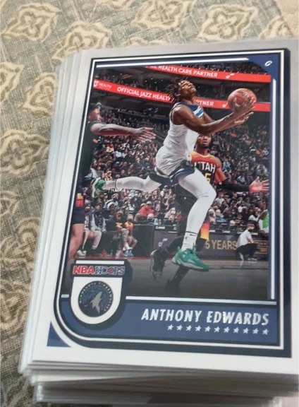 2022-23 Panini NBA Hoops #194 Anthony Edwards — front