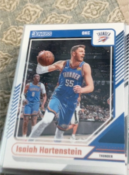 2024-25 Donruss #69 Isaiah Hartenstein — front