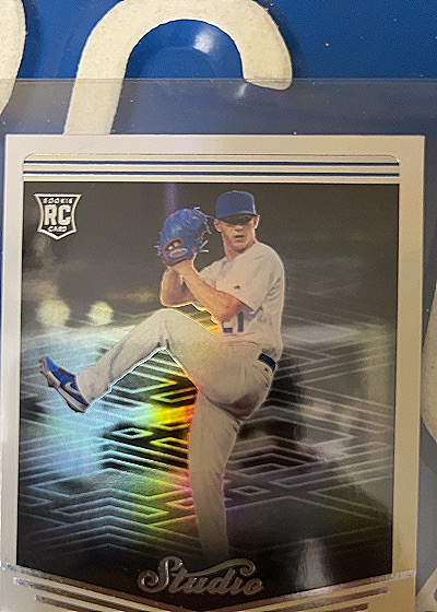 2018 Panini Chronicles Studio #20 Gleyber Torres Rookie Card — front
