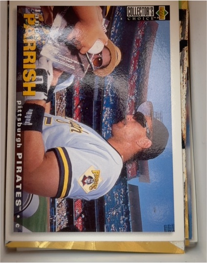 1995 Collector's Choice #377 Lance Parrish — front