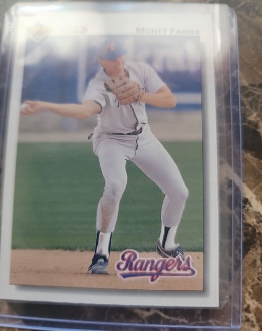 1992 Upper Deck #462 Monty Fariss — front