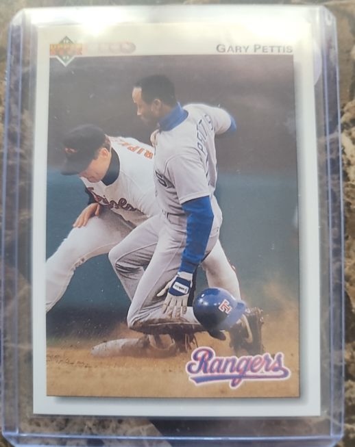 1992 Upper Deck #179 Gary Pettis — front