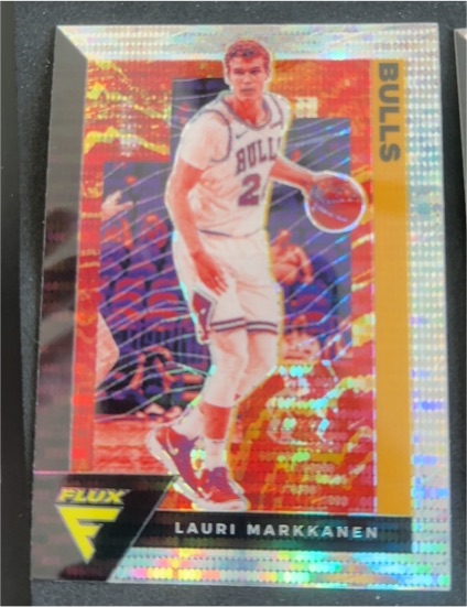 2020-21 Panini Flux #28 Lauri Markkanen — front