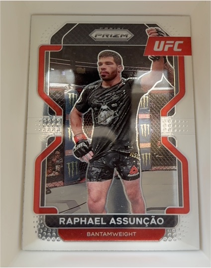 2022 Panini Prizm UFC #102 Raphael Assunção — front