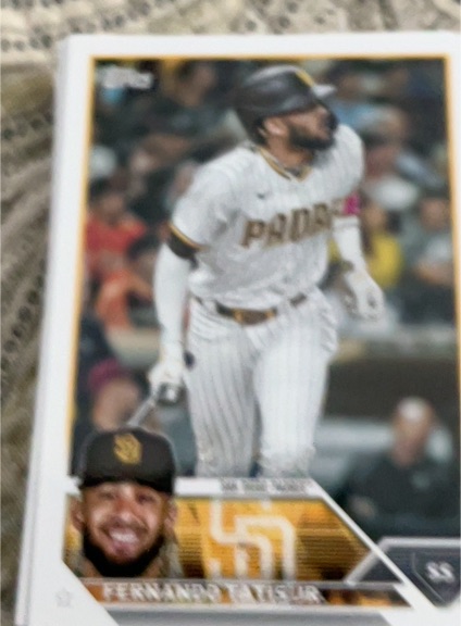 2023 Topps Series One #23 Fernando Tatis Jr. — front
