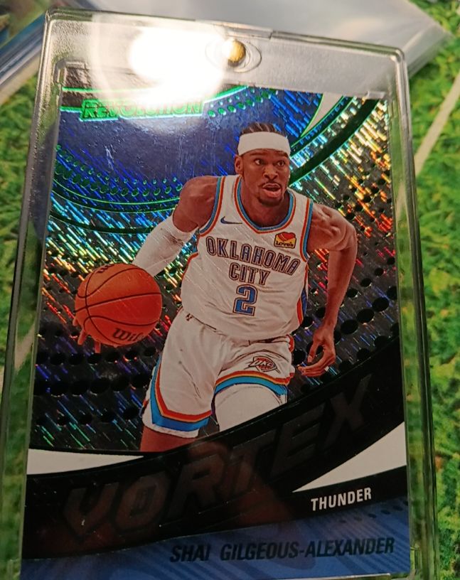 2024-25 Panini Revolution #20 Shai Gilgeous-Alexander — front