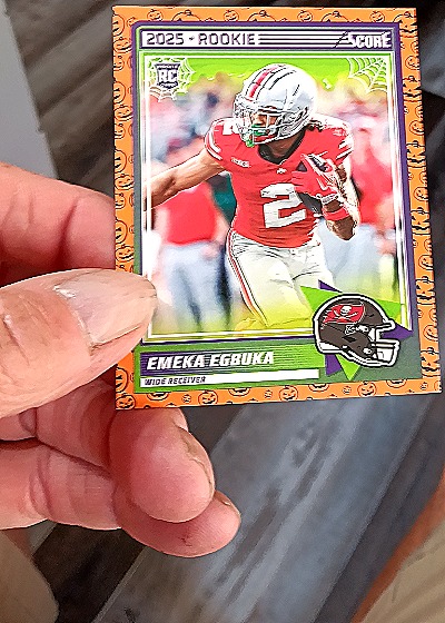 2025 Panini Score #2 Emeka Egbuka — front