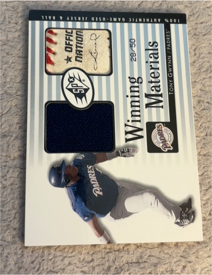 2000 Upper Deck SPx Winning Materials #WM-TG Tony Gwynn — front