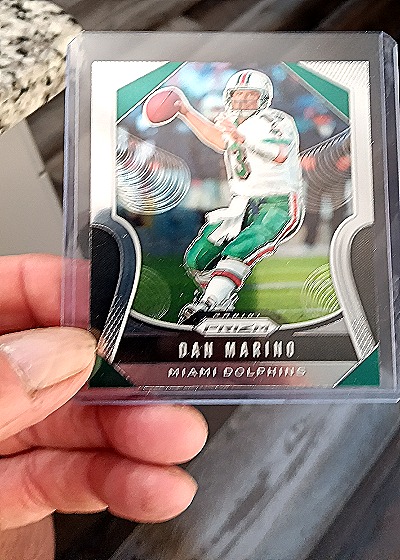 2019 Panini Prizm #265 Dan Marino — front