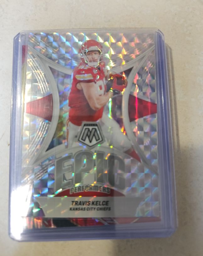 2024 Panini Mosaic Epic Performers #EP-TK Travis Kelce — front