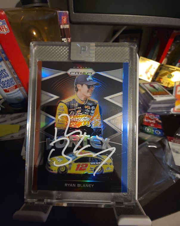 2018 Panini Prizm Vortex #58 Ryan Blaney — front