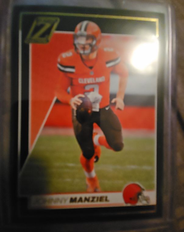 2024 Panini Zenith #24 Johnny Manziel — front