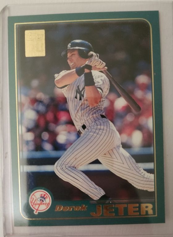 2001 Topps #100 Derek Jeter — front